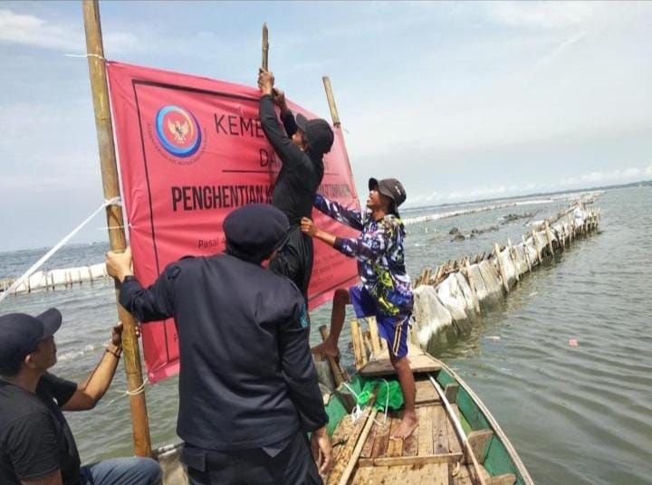Reklamasi Pantai Muara Tawar Tarumajaya Bekasi Dikeluhkan Warga, Kkp Ri Segel Lokasi