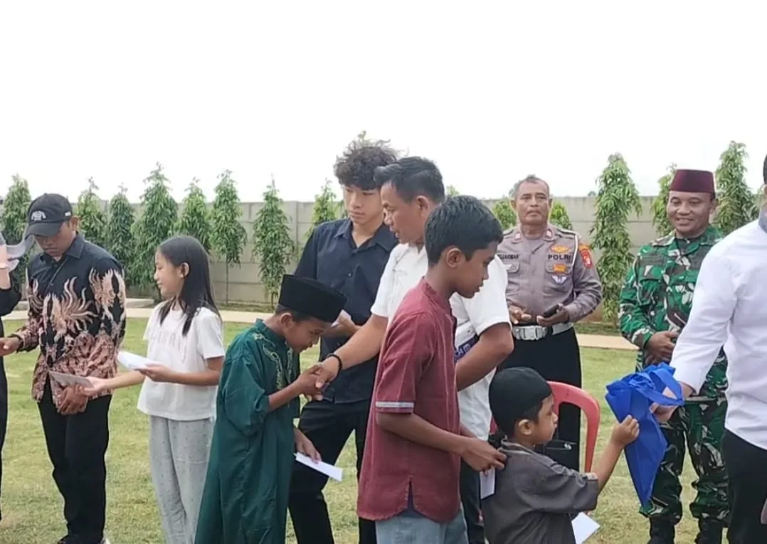 Keluarga Besar Panolhing Sianturi, LBH Bintang Keadilan Nusantara, dan LPK Orines Gelar Santunan Ratusan Anak Yatim serta Buka Puasa Bersama