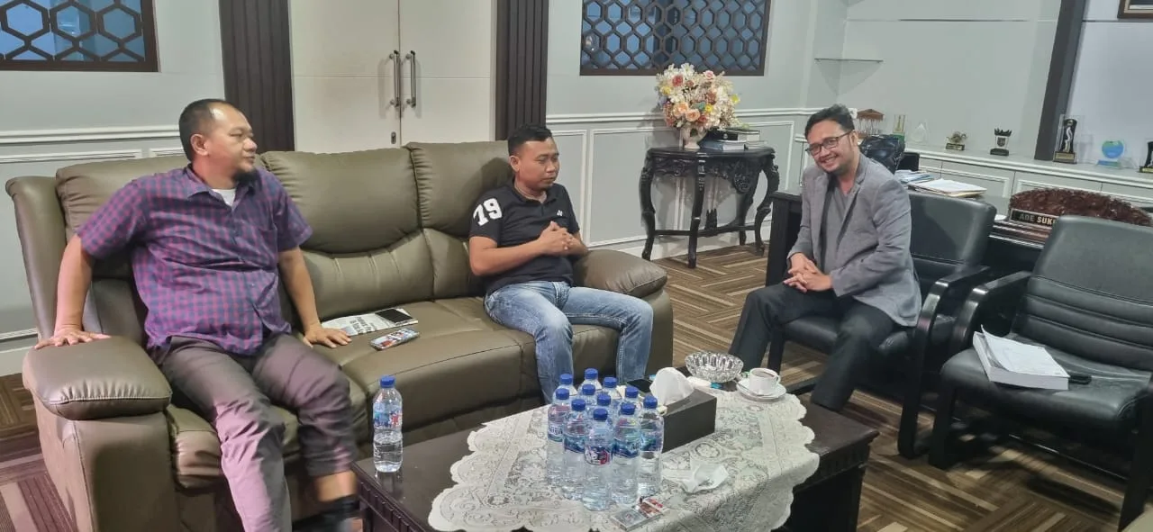 Ketua DPRD Kabupaten Bekasi Beri Saran kepada Pengusaha untuk Jaga Iklim Investasi di Tengah Aksi Buruh dan PHK Massal