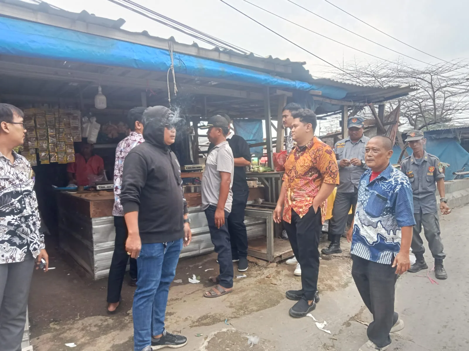 Kelurahan Setia Asih Sosialisasi Penertiban Bangunan Liar di Sepanjang Aliran Kali
