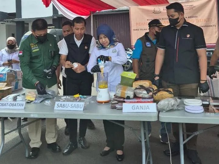 Hasil Putusan, Kejari Kab. Bekasi Lakukan Pemusnahan Barang Bukti
