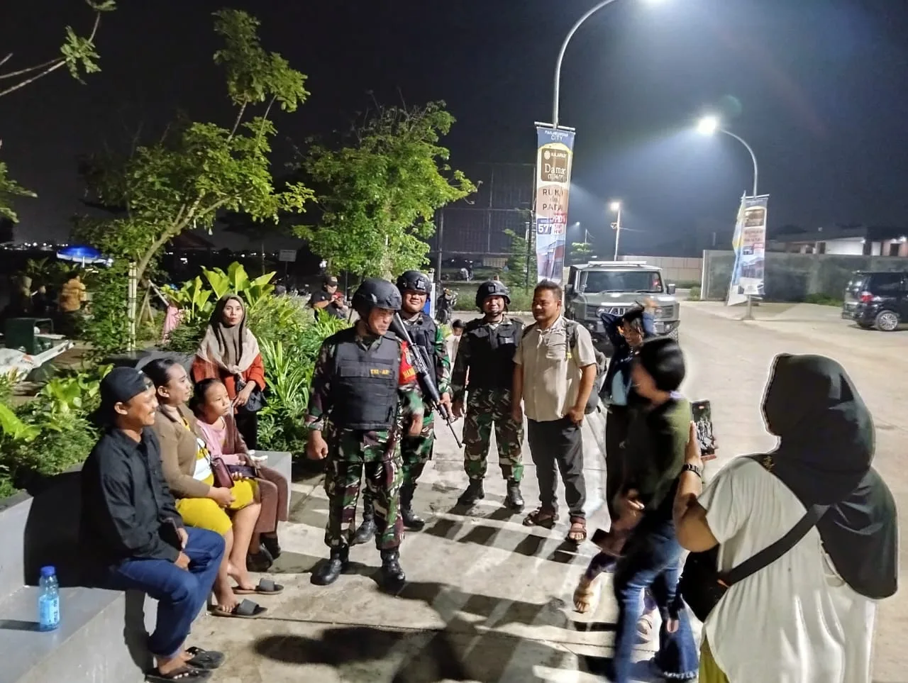 Dukung Program Jam Malam Remaja/Pelajar Jawa Barat, Koramil 04/Babelan Gelar Patroli Malam