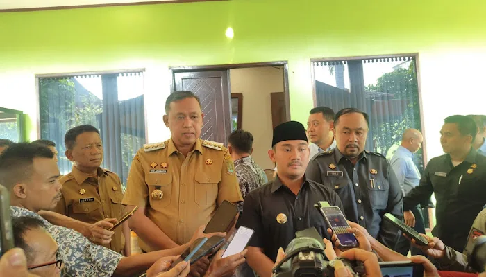 Serah Terima Aset Perumda Tirta Bhagasasi: Bekasi Kabupaten dan Kota Sepakat Tata Ulang Pengelolaan Air Bersih