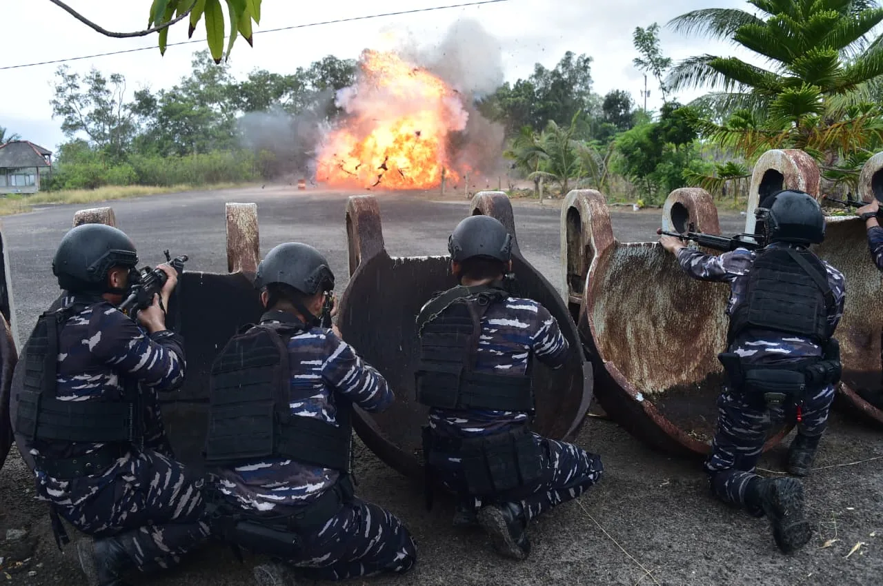 KASAL Pimpin Latihan Tempur Terintegrasi dan Expos Hasil Operasi Keamanan Laut di Babel