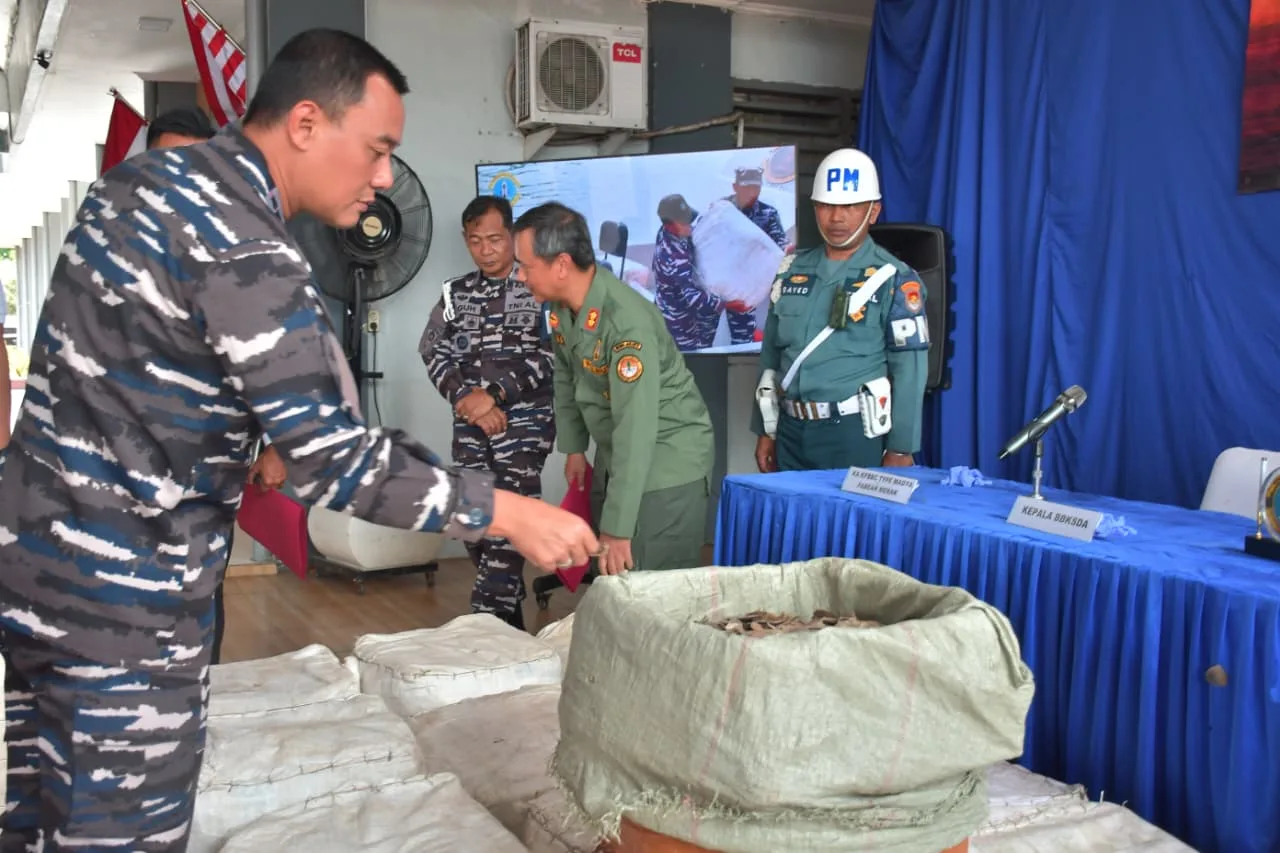 Lanal Banten Gagalkan Penyelundupan Sisik Trenggiling