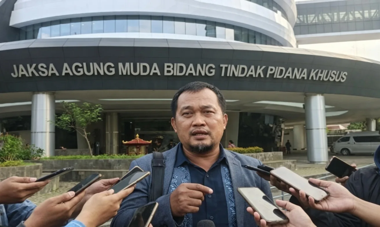 MAKI Tekan Kejagung Buka Semua Dugaan Permainan Hery Susanto di Ombudsman