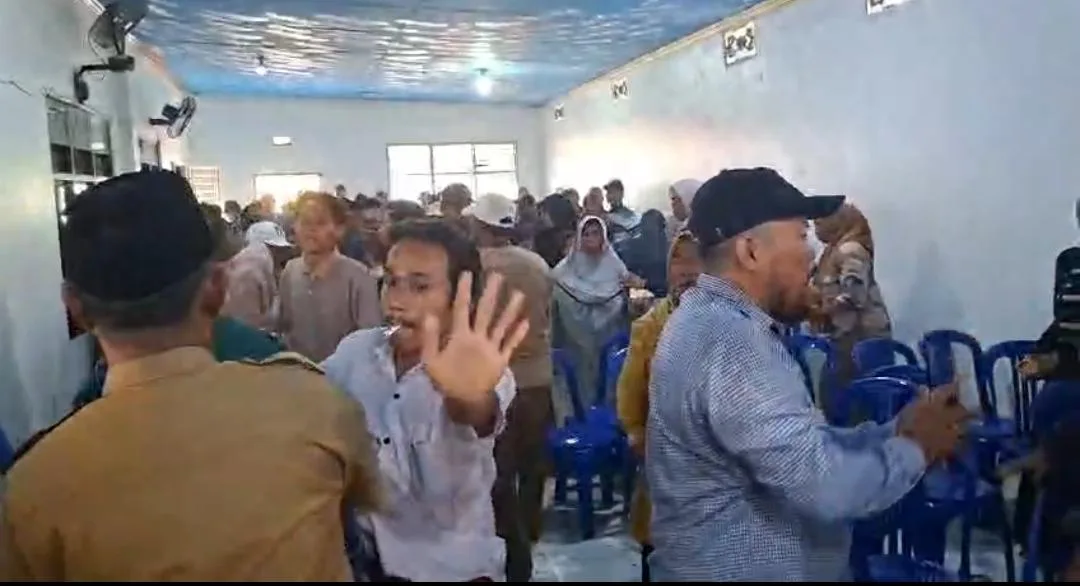 Penetapan DPT Pemilihan BPD Sukaringin Diwarnai Kericuhan