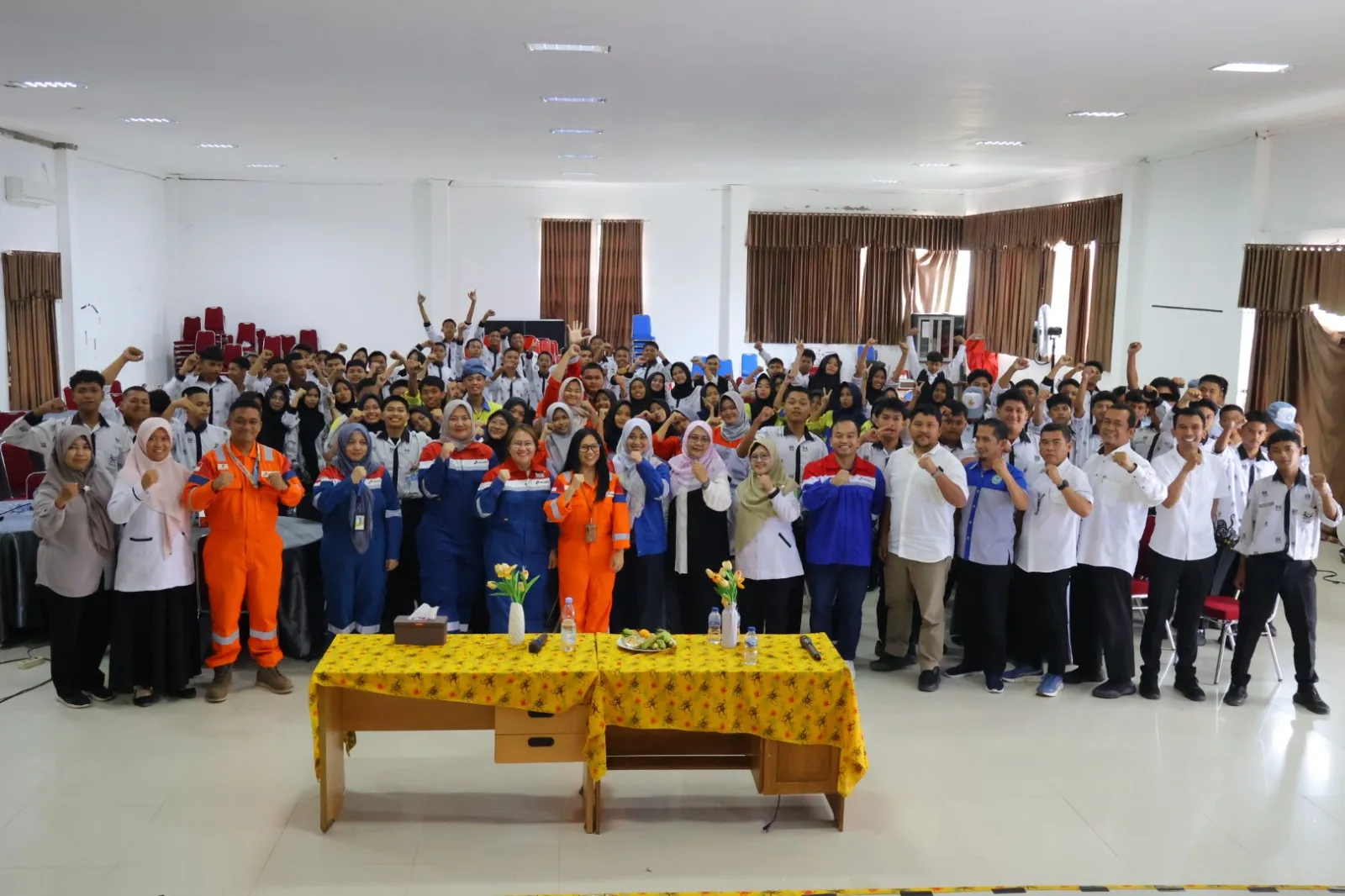 PHKT Perkuat Link and Match Pendidikan Vokasi Lewat Program Guru Tamu di SMKN 2 Penajam Paser Utara