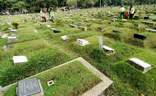 Lahan Pemakaman di Jabodetabek Semakin Terbatas