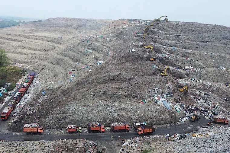 Sampah bantargebang berkurang